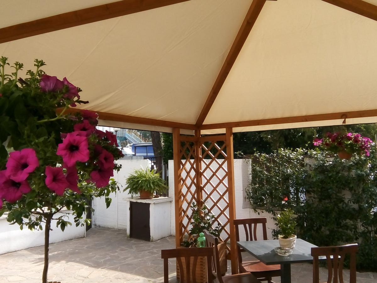 Aquarius Rome Bed & Breakfast Exterior photo